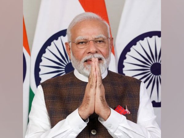  PM Narendra Modi declares 100 RS price cut for LPG cylinders on Women’s Day.