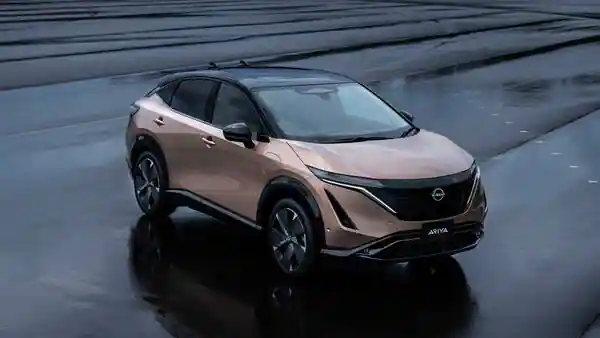 Honda and Nissan will look into partnering on Electric vehicles. 